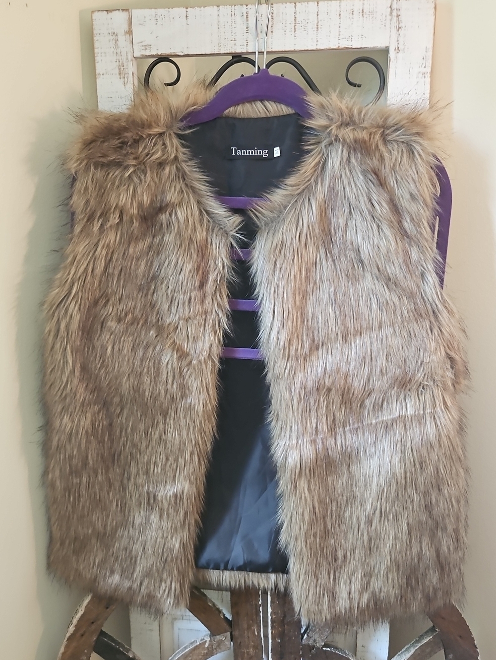 Tanming Faux Fur Vest in Taupe Brown